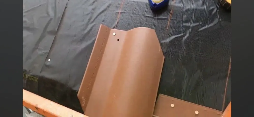 Slide of Experts Roofers