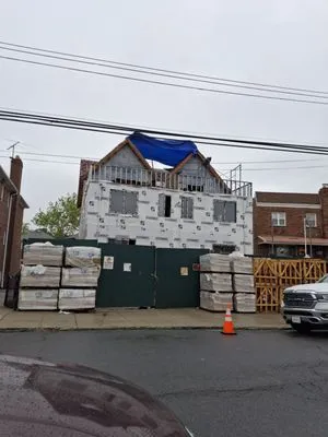 Experts Roofers Logo