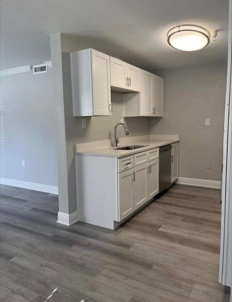 Slide of Expo Contracting