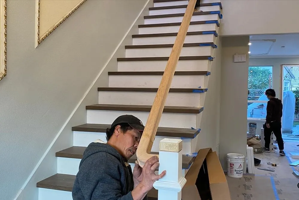 Slide of Expo Contracting