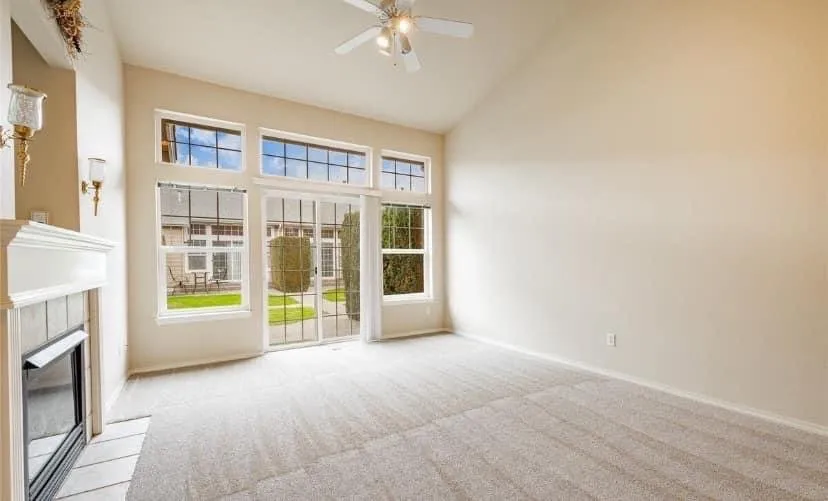 Slide of Expo Contracting