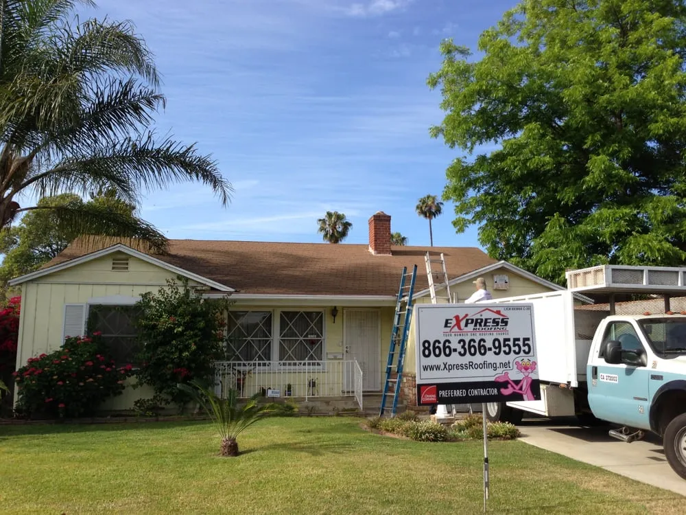 Licensed roof leak repair experts serving Tarzana, CA - Express Roofing