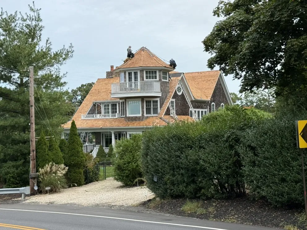 Slide of Express Way Roofing