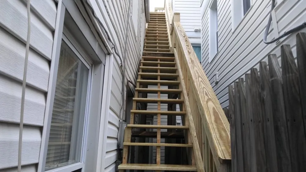 Slide of Exterior Experts