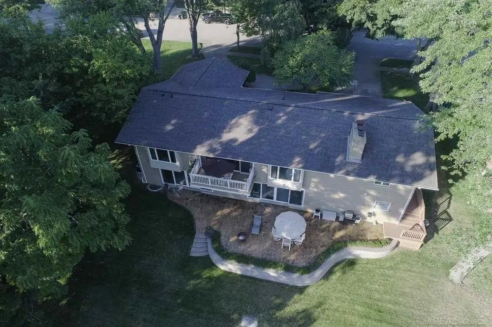 Slide of Exterior Experts