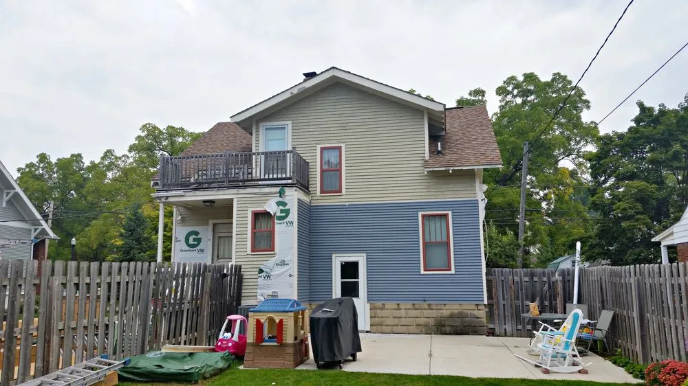 Slide of Exterior Experts