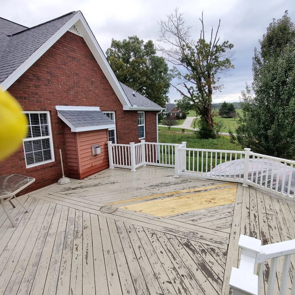 Slide of Exterior Experts Power Washing