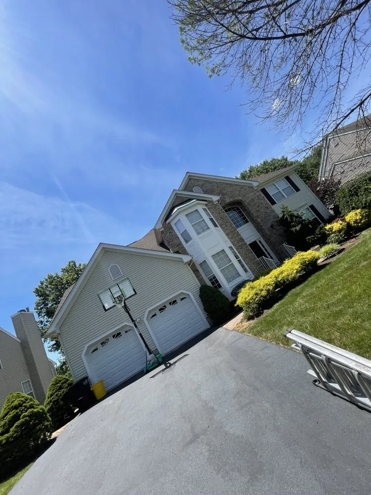 Reliable roof leak repair in North Brunswick Township, NJ - Exterior Pro Construction & Power Washing