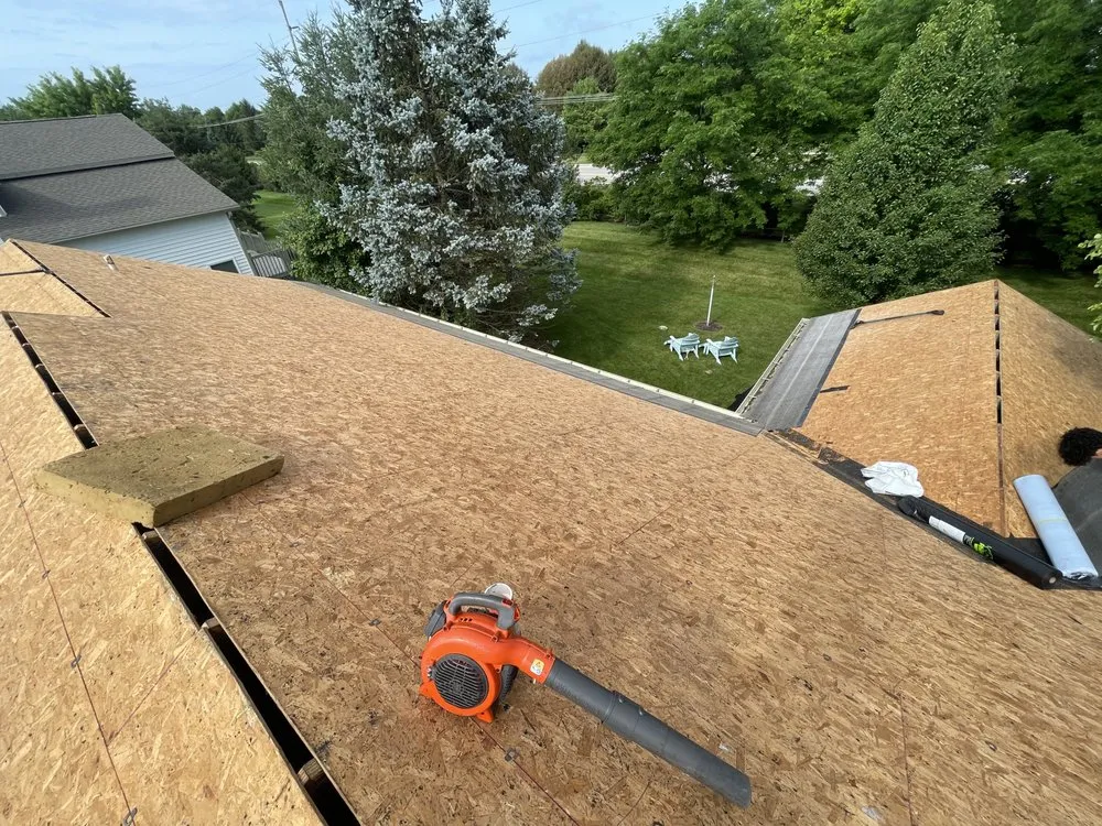 Expert roof replacement in Gaston, IN - Exterior Pros
