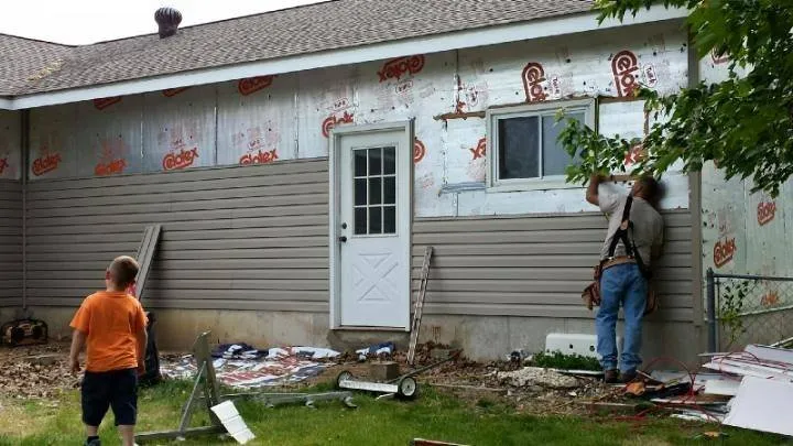 Slide of Exterior Specialist