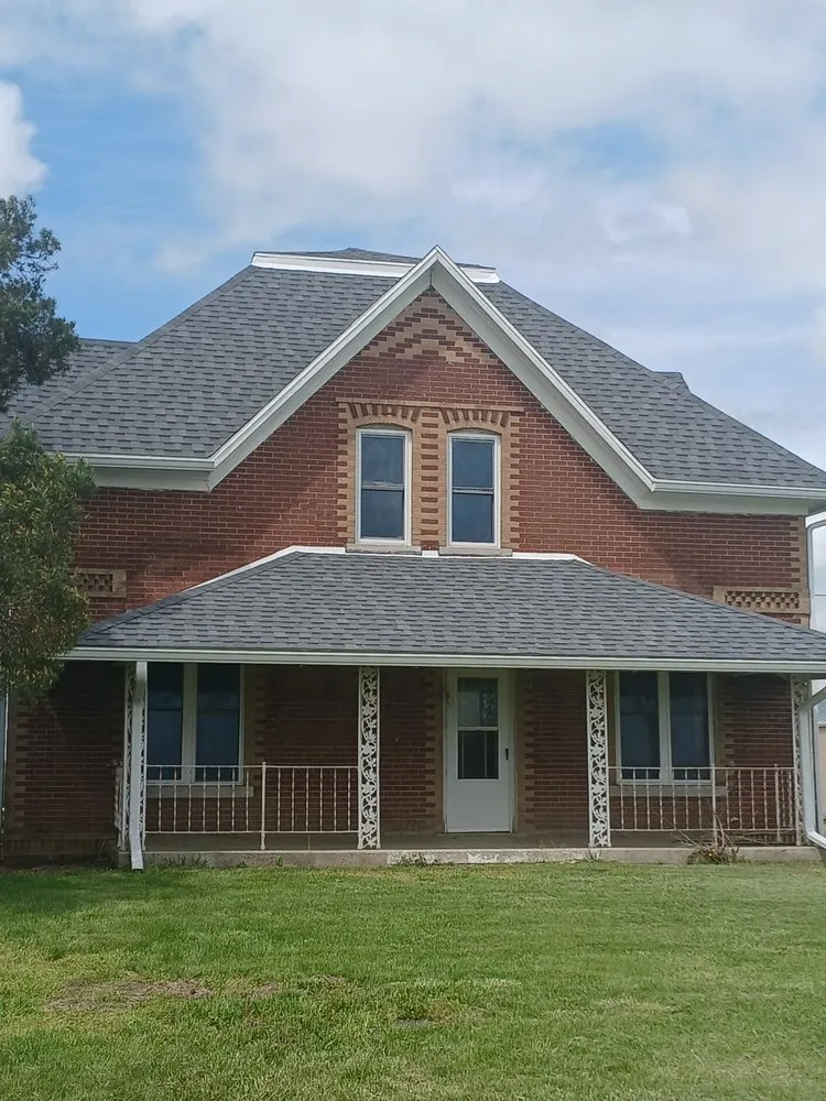 Trusted roof installation for residential properties across Mercer, MO - Exteriors Unlimited