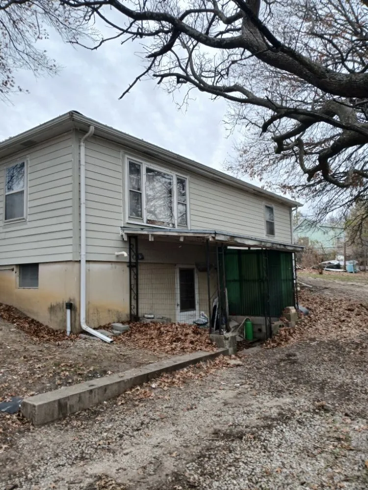 Professional residential roofing service with free inspection in Mercer, MO by Exteriors Unlimited