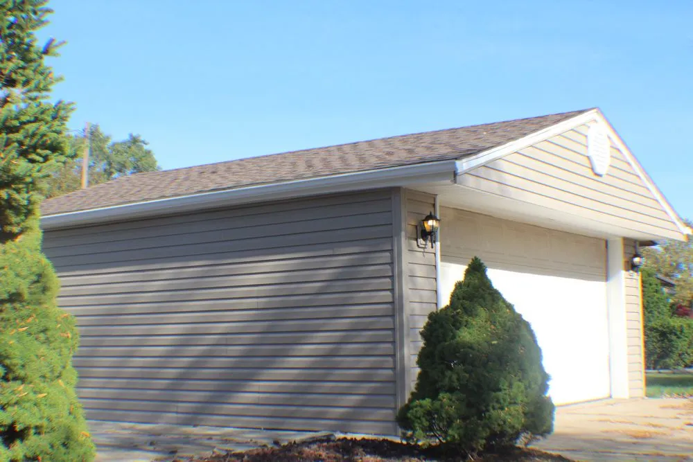 Slide of ExtraHand Construction