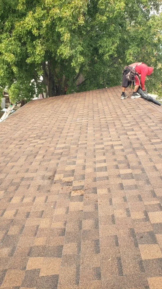 Slide of Extreme Construction Exterior