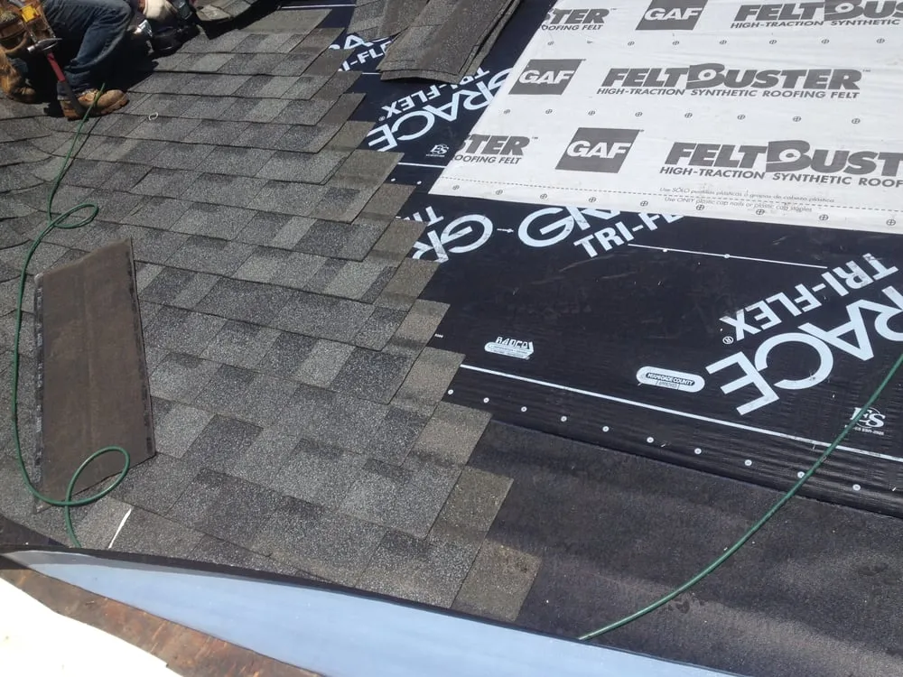 Slide of Extreme Roofing & Siding