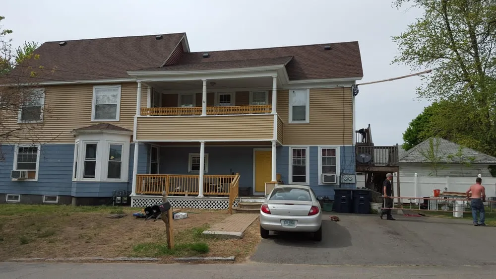 Slide of Extreme Roofing & Siding