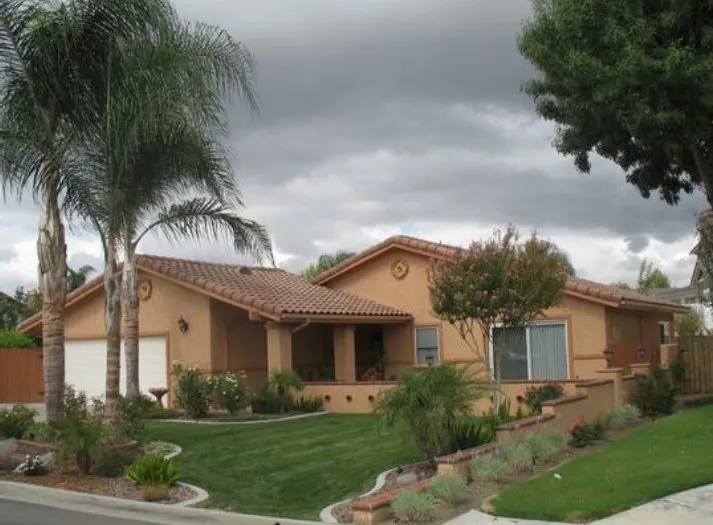 Slide of Extreme Roofing