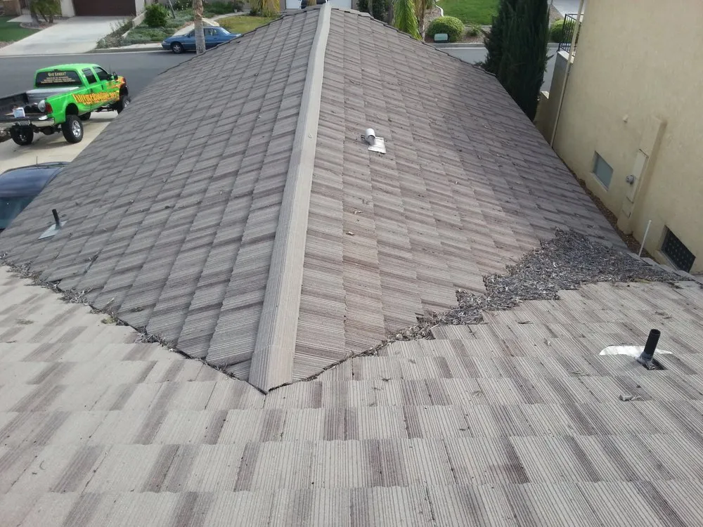 Slide of Extreme Roofing