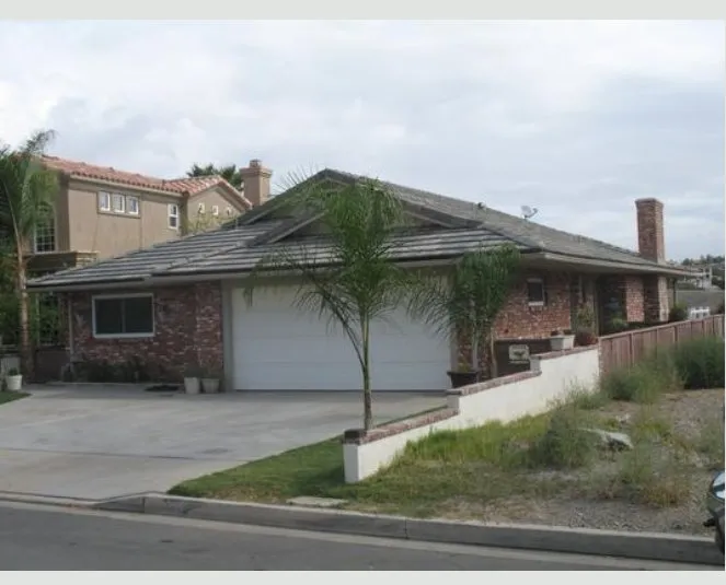 Slide of Extreme Roofing