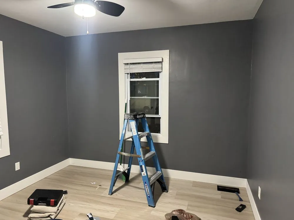 Slide of Extreme Roofing