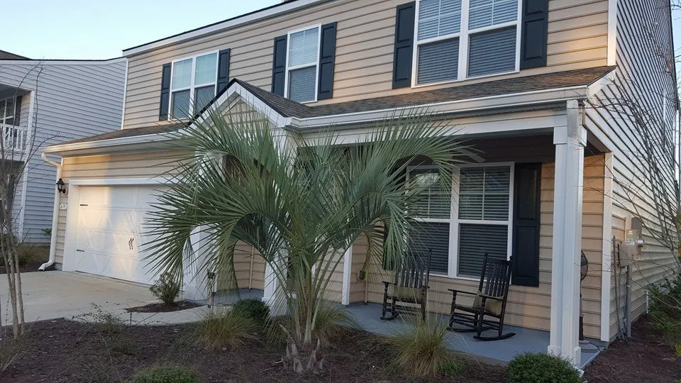 Professional flat roof repair in Longs, SC - Extreme Seamless Gutters