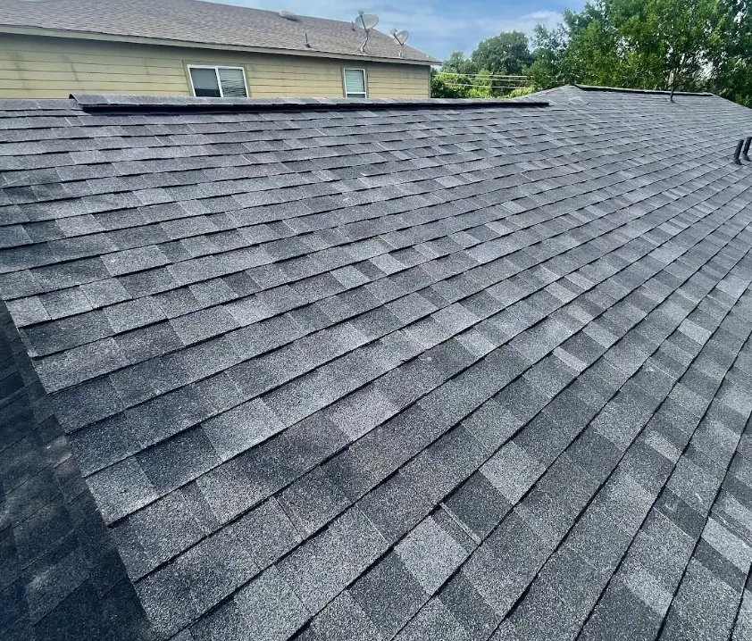 Slide of Exxpress Roofing