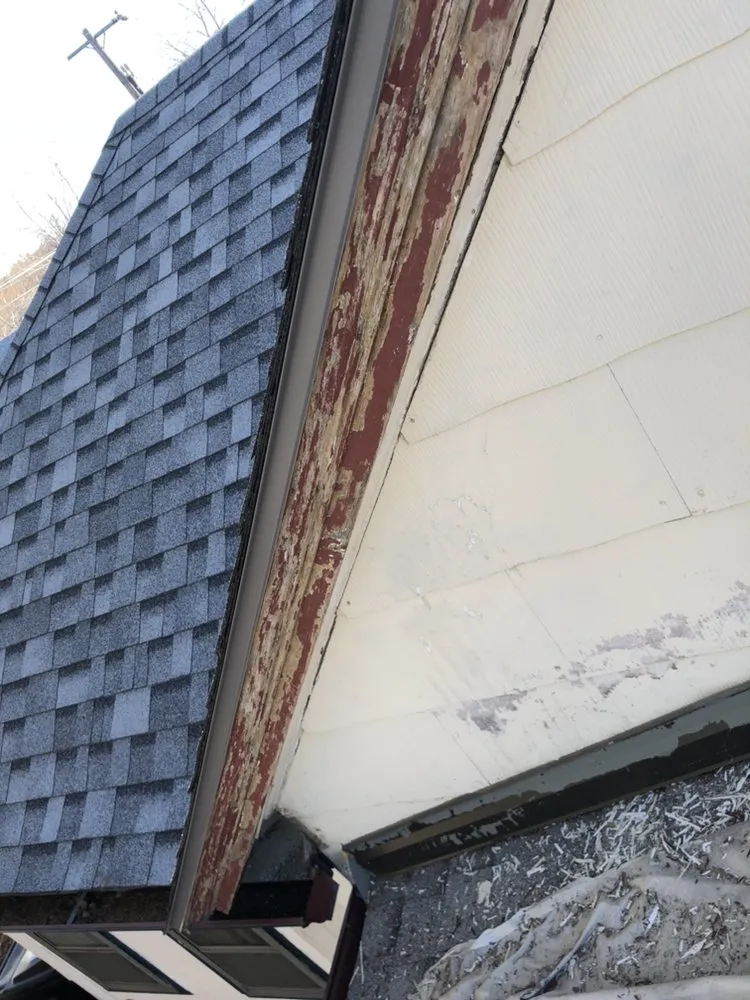 Slide of EyeCatcher Exteriors