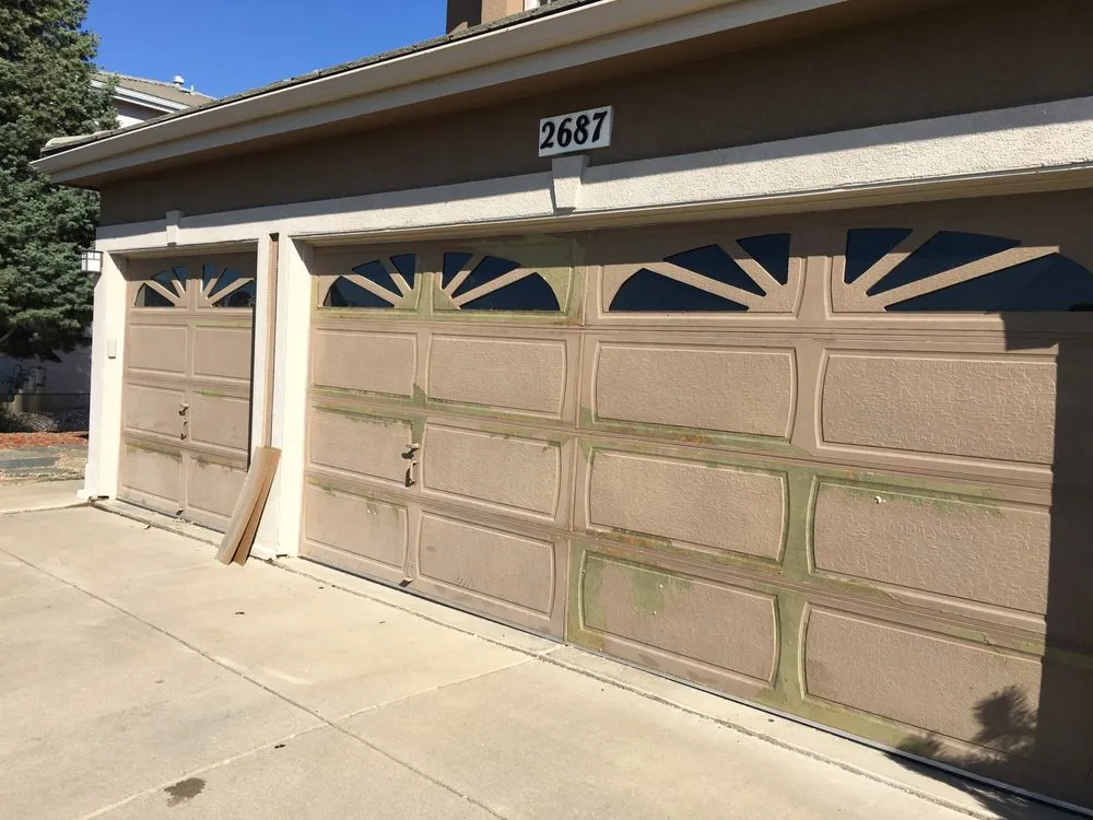 Slide of EyeCatcher Exteriors