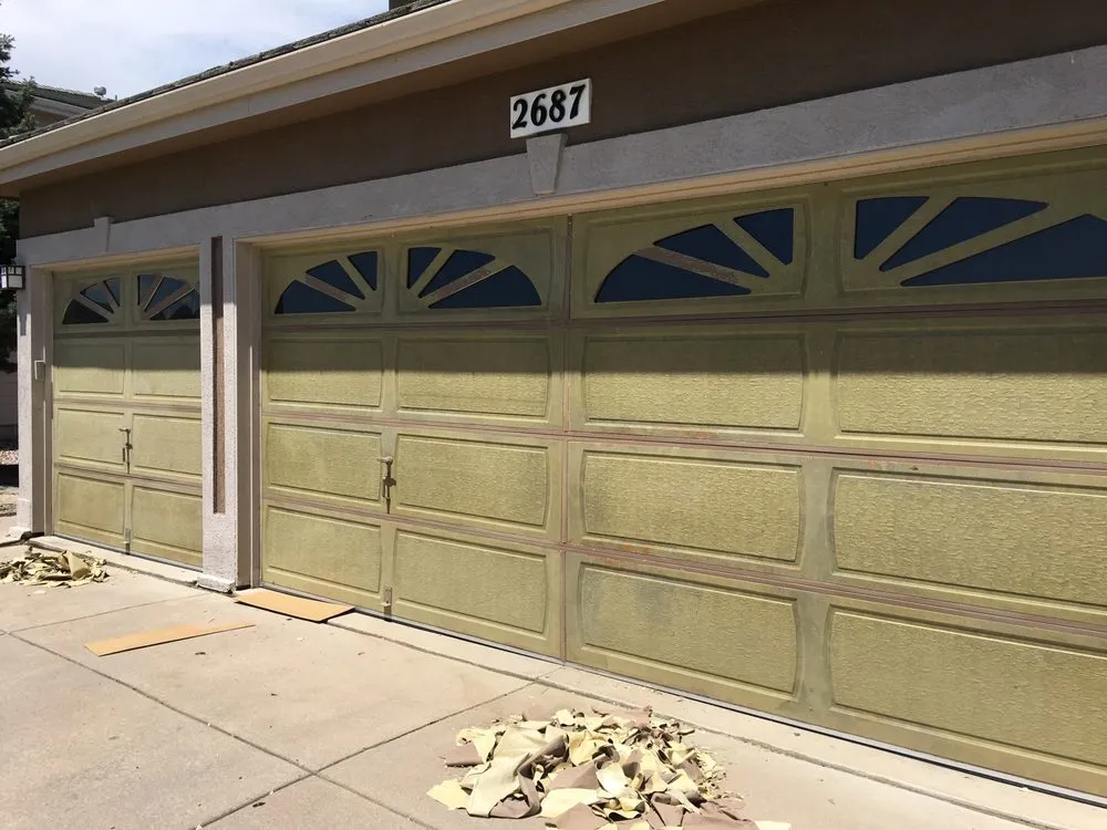 Slide of EyeCatcher Exteriors