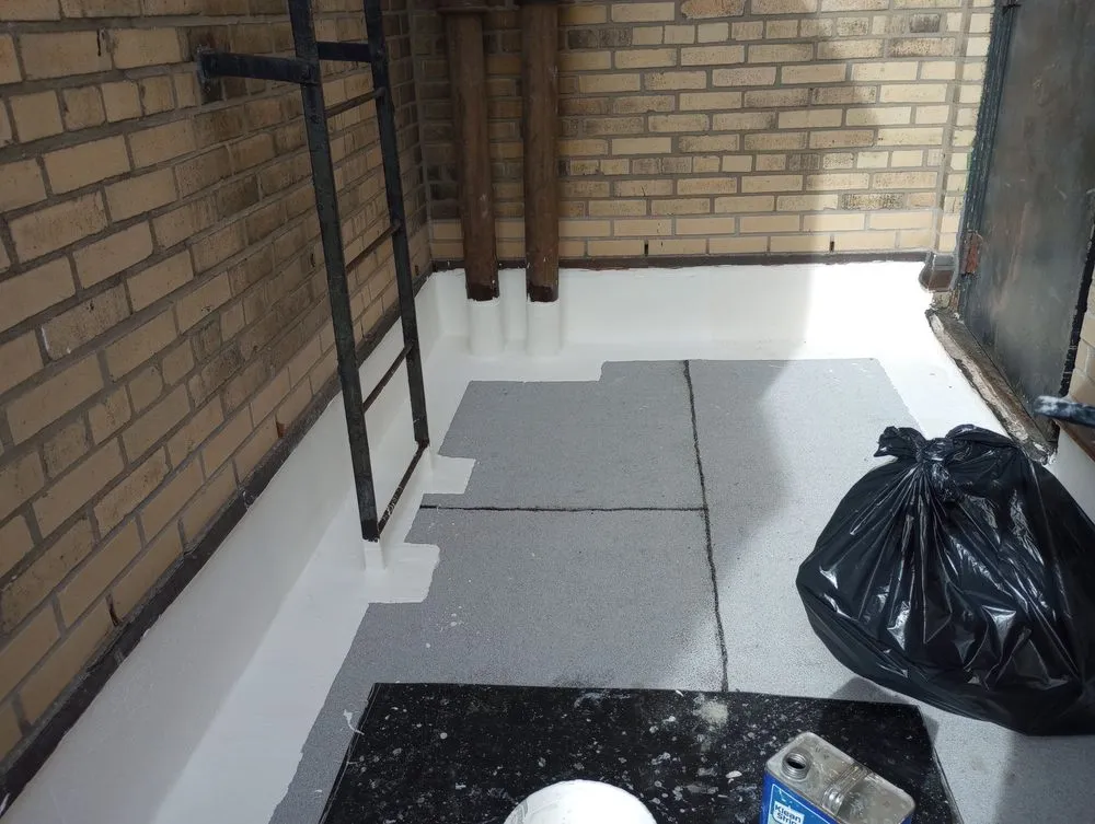 Slide of Eyr Service