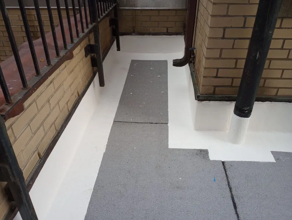 Slide of Eyr Service