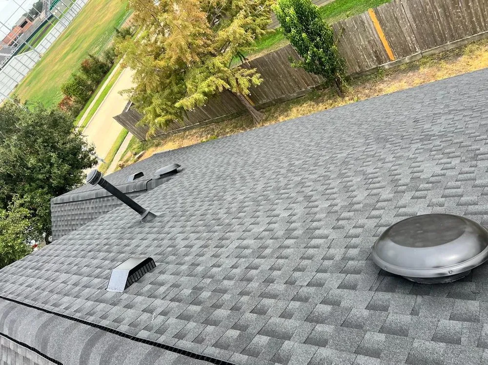 Slide of EZ & FAST Roofer's Contractors