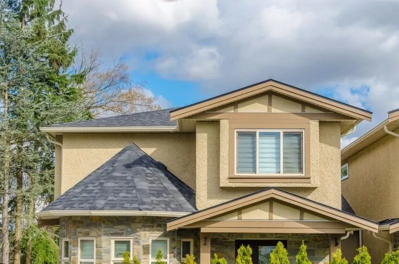 Slide of EZ Home Solutions