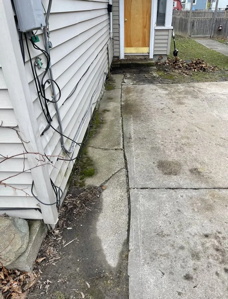 Slide of EZ PZ Power Washing