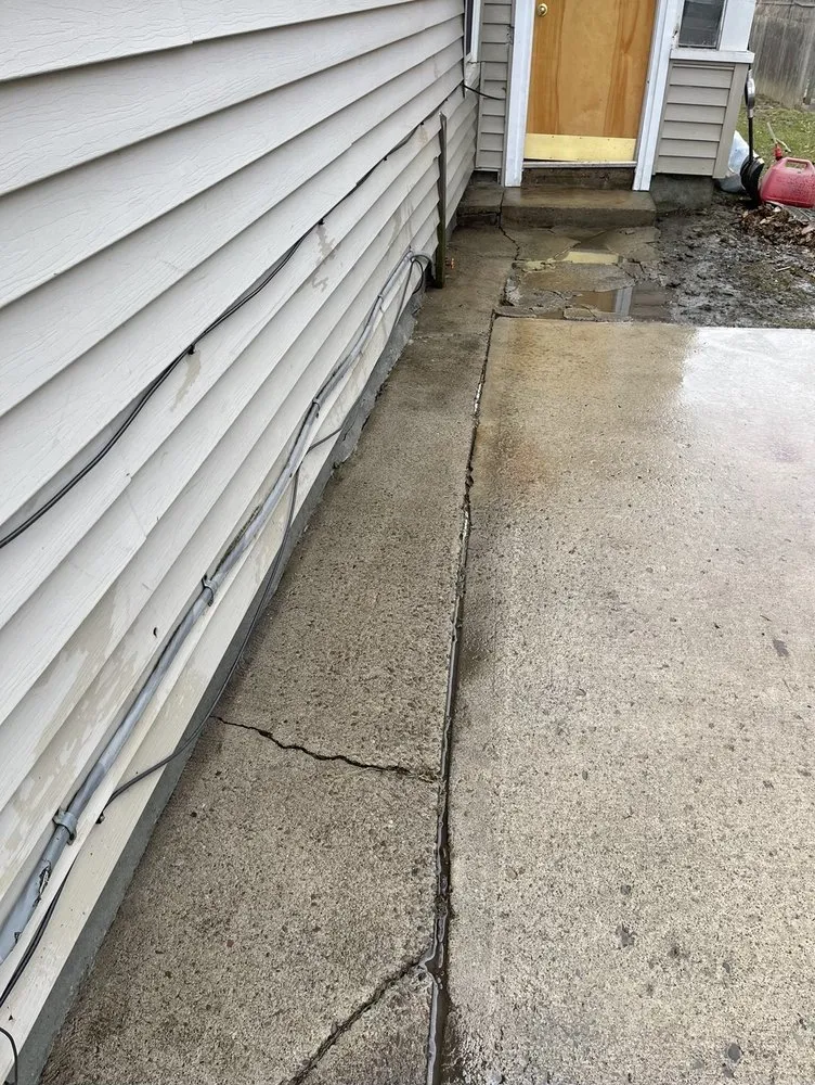 Slide of EZ PZ Power Washing