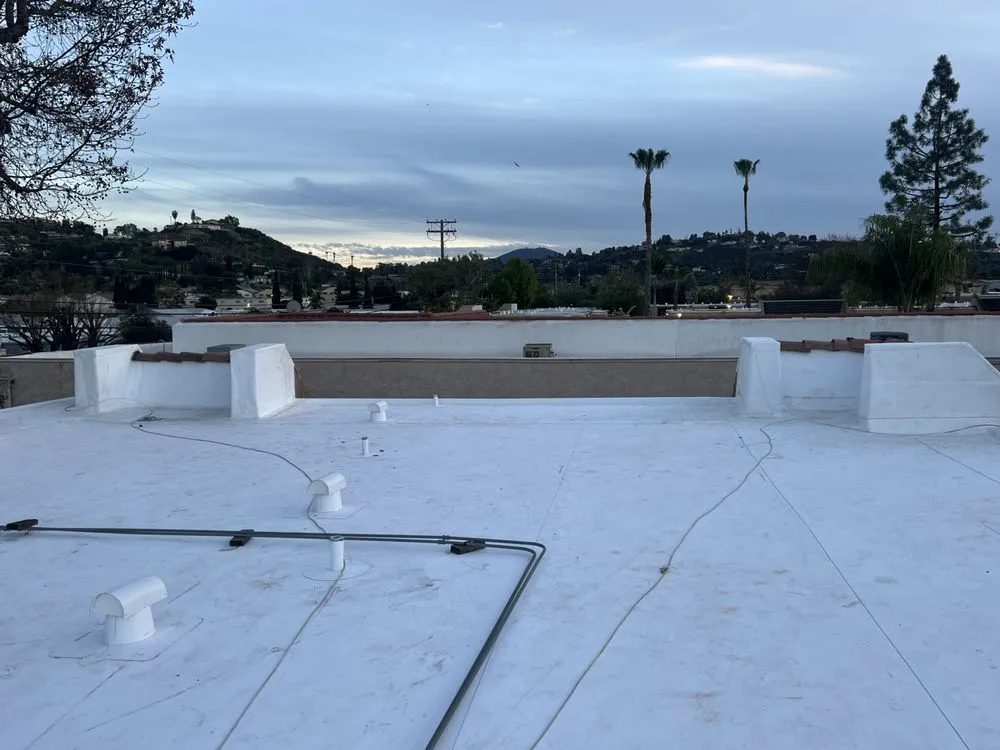 Slide of EZ Solar & Roofing 