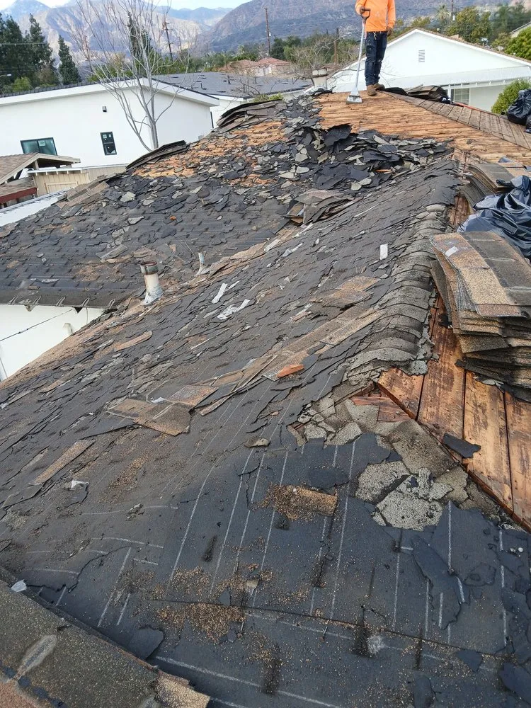 Slide of EzCalRoofing