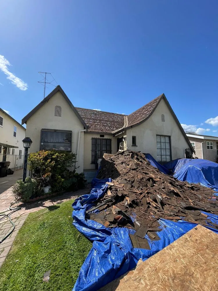 Slide of EzCalRoofing