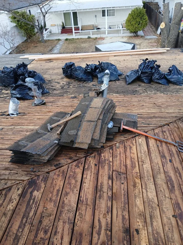 Slide of EzCalRoofing