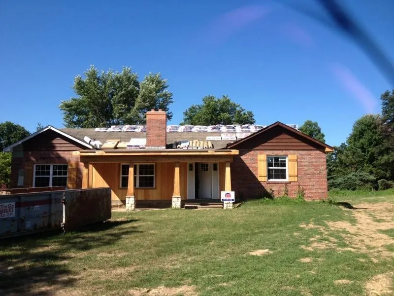 Slide of F & M Construction