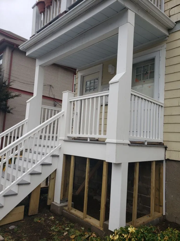 Slide of F Chacon Construction