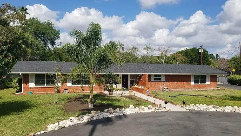 Slide of F1 General Contractor & Roofing