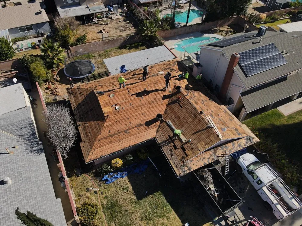 Slide of Fair Deal Roofing