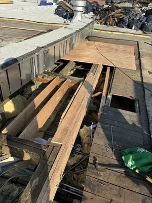 Falco Design And Construction Logo