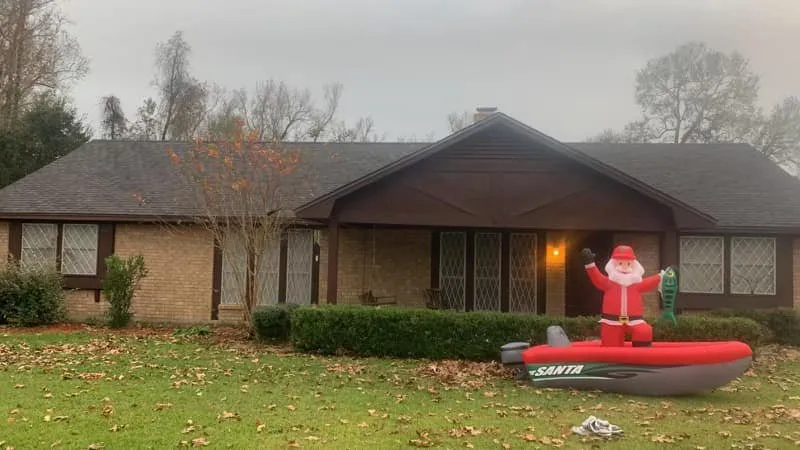 Top-rated residential roofing service in Huffman, TX by Falcon Roofing & Sheet Metal