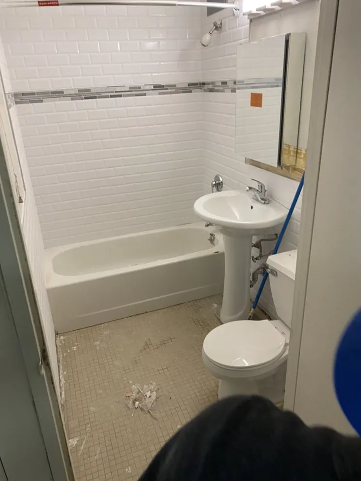 Slide of Fama Construction