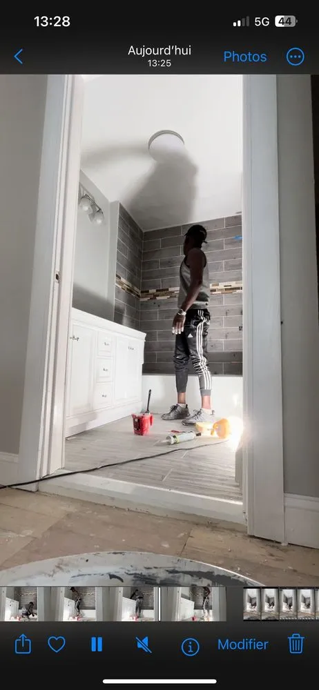 Slide of Fama Home Pros