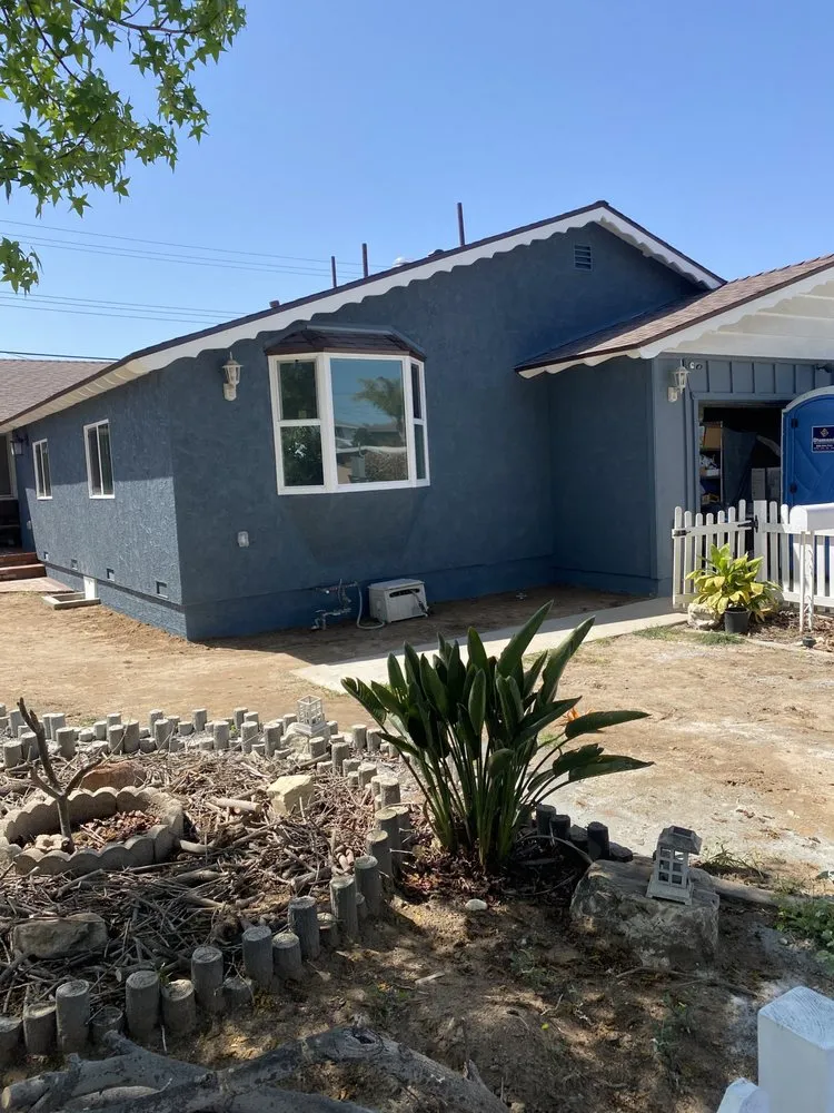 Slide of Famaul Construction