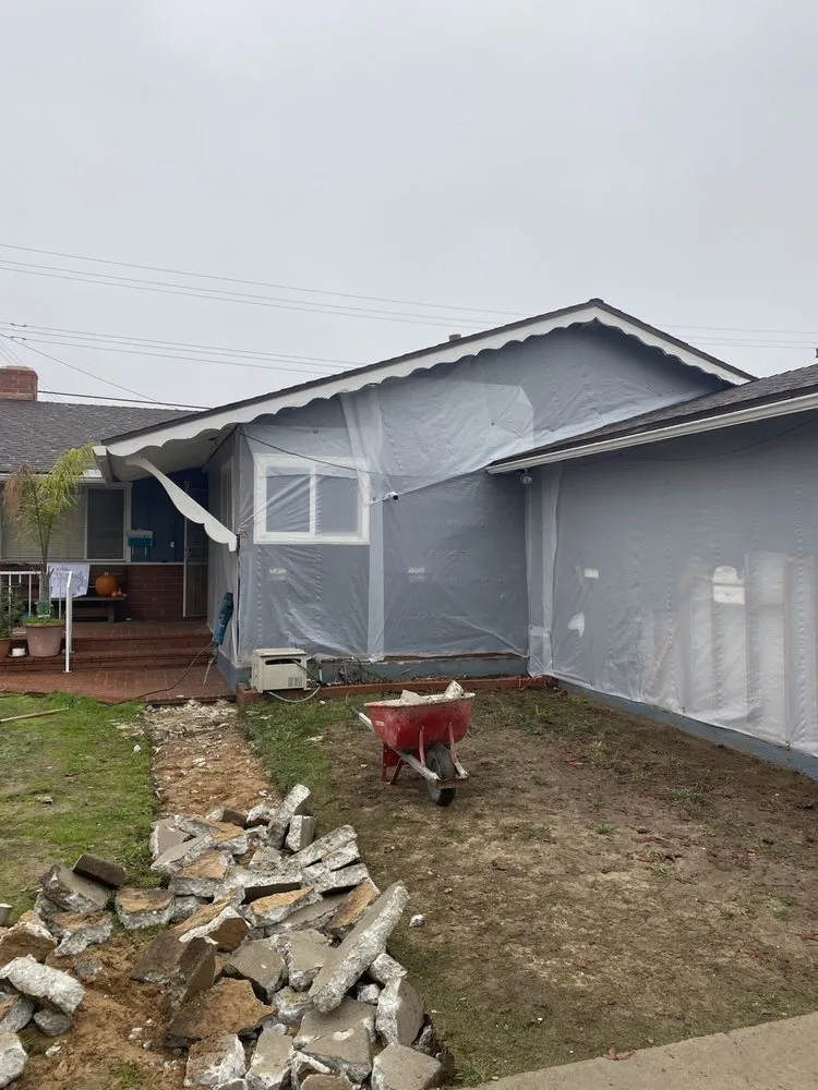 Slide of Famaul Construction