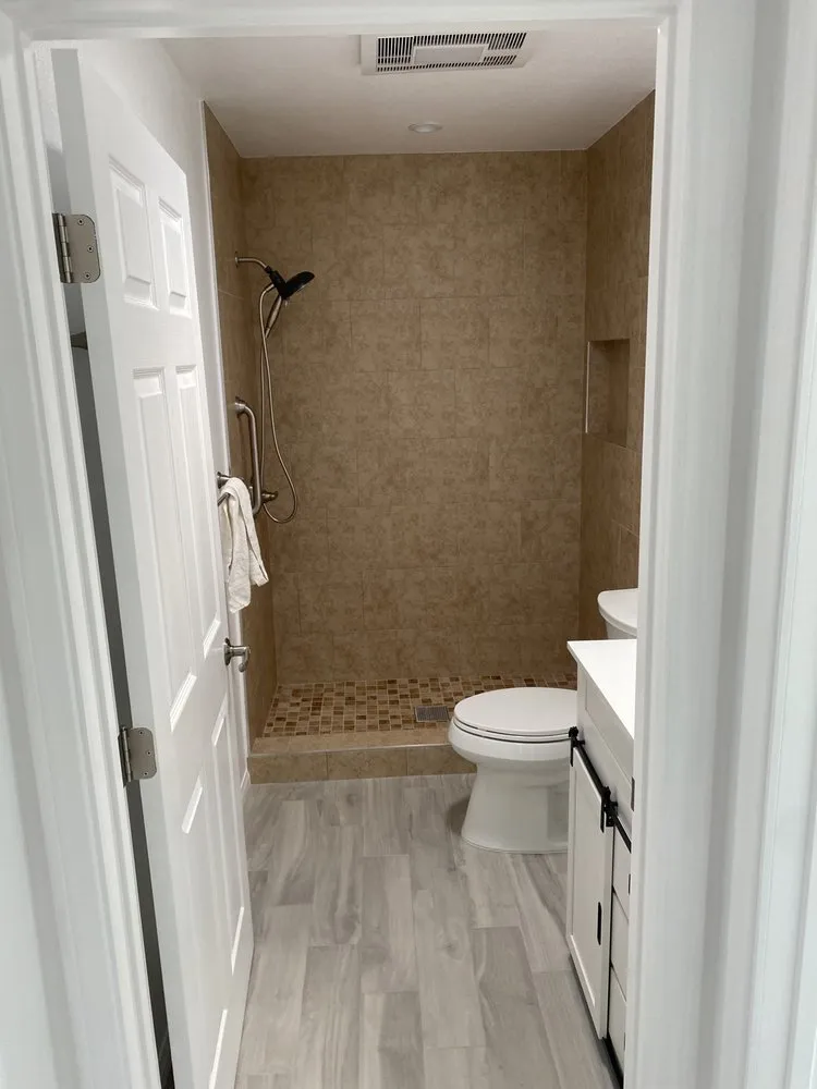 Slide of Famaul Construction